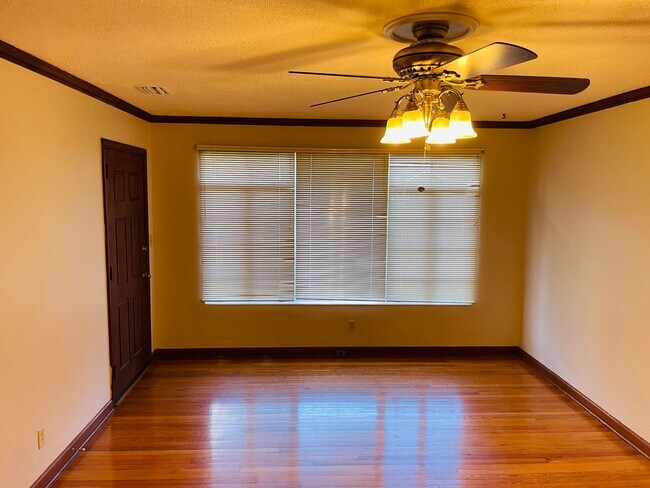 Foto del edificio - Midtown Charmer