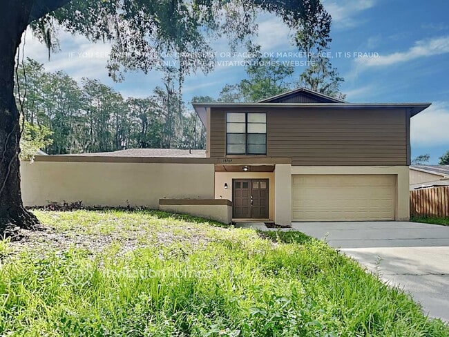 Building Photo - 15707 GardenSide Ln