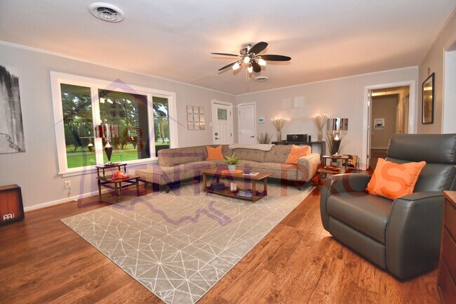 Foto del edificio - 4 Bed, 3 Bath Home in Ruston