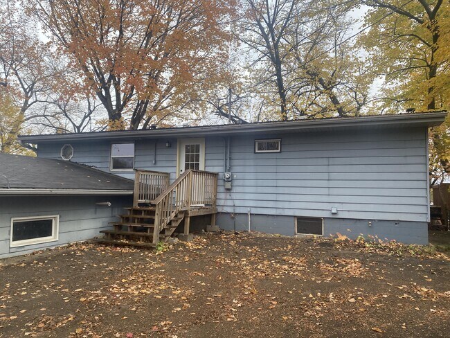 Foto del edificio - 594 Halsey Ave SE