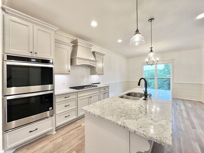 Photo - Luxury Living in Wilson County House