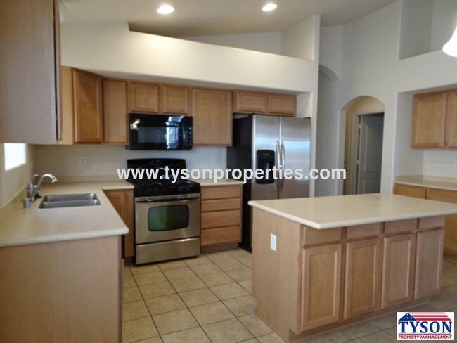 Building Photo - 10555 Coyote Canyon Pl NW