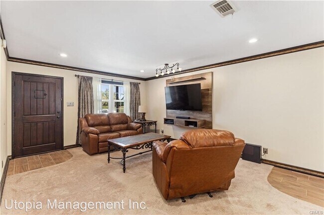 Foto del edificio - 4 br, 2 bath House - 5434 Nancy Way