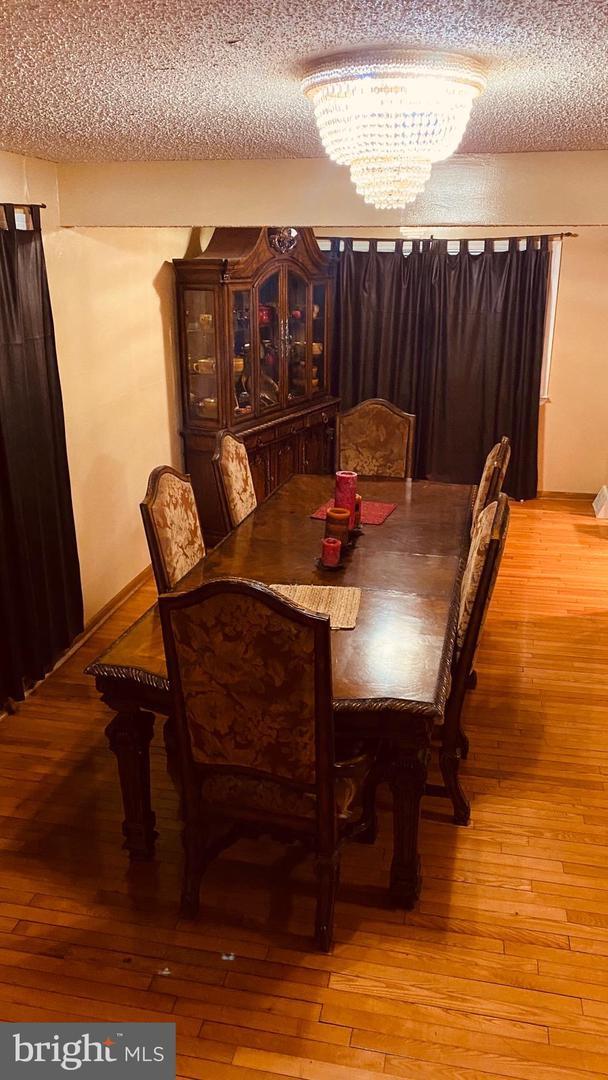 Foto del edificio - 603 Alburger Ave