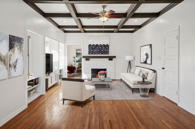 Foto del edificio - 5199 Ellenwood Dr