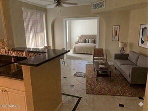 Building Photo - 1701 E Colter St