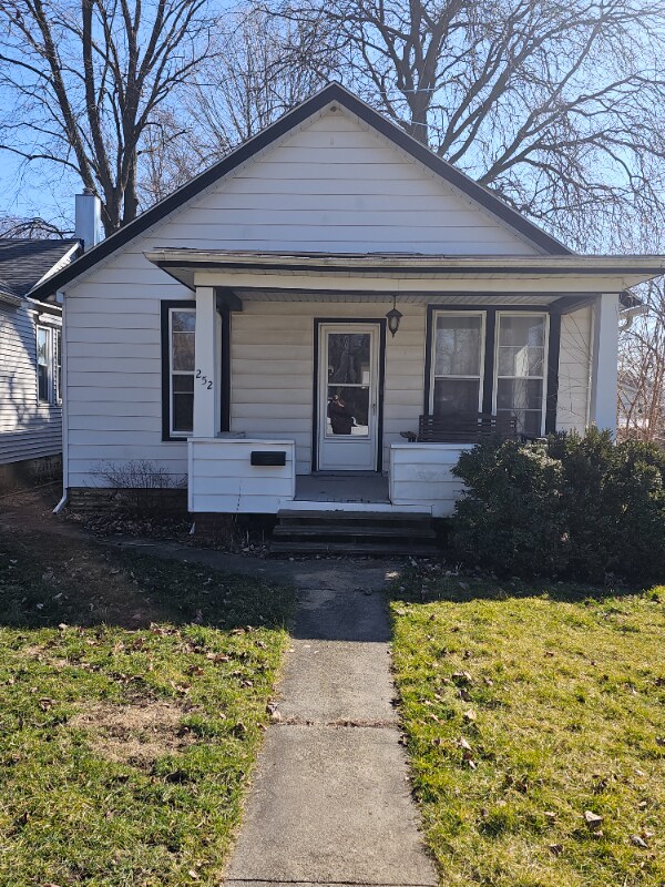 Foto del edificio - 252 S Oak St