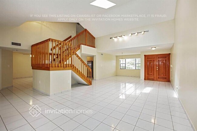 Foto del edificio - 15155 NW 88th Ct