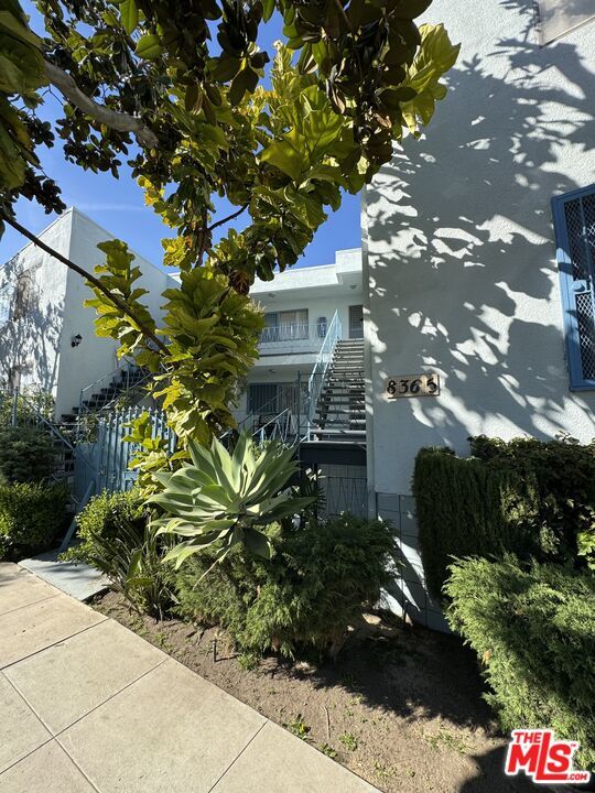 Building Photo - 8365 Gregory Way