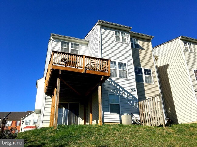 Building Photo - 4228 Lavender Ln
