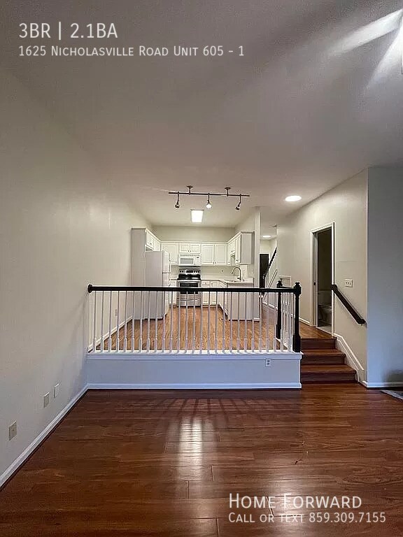 Foto del edificio - 1625 Nicholasville Rd