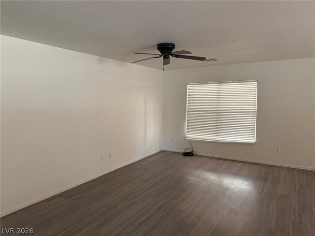 Building Photo - 203 Lynbrook St