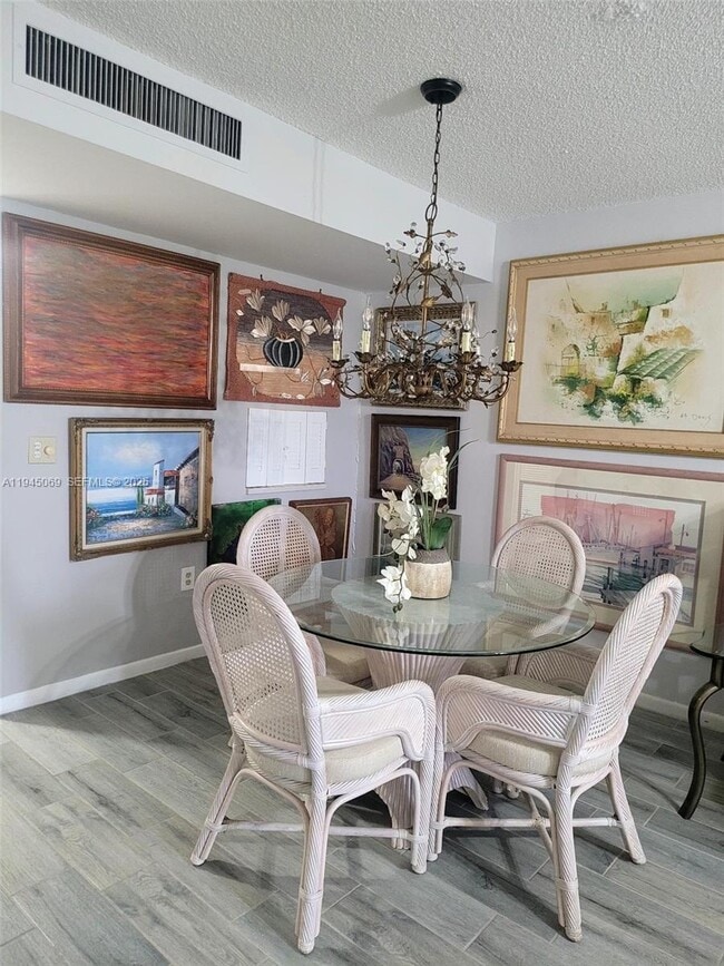 Foto del edificio - 4832 Esedra Ct