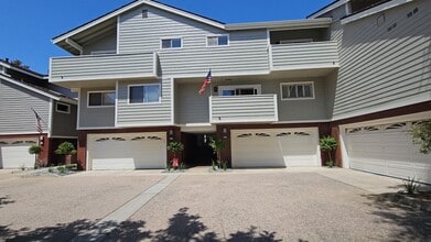 Building Photo - 27 Tiburon Ct