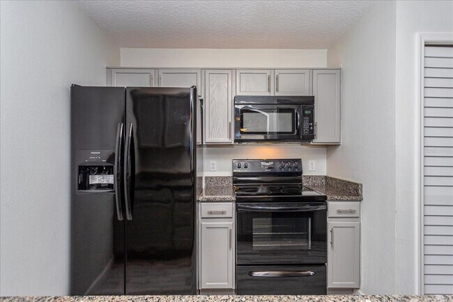 Foto del edificio - 3940 Southpointe Dr