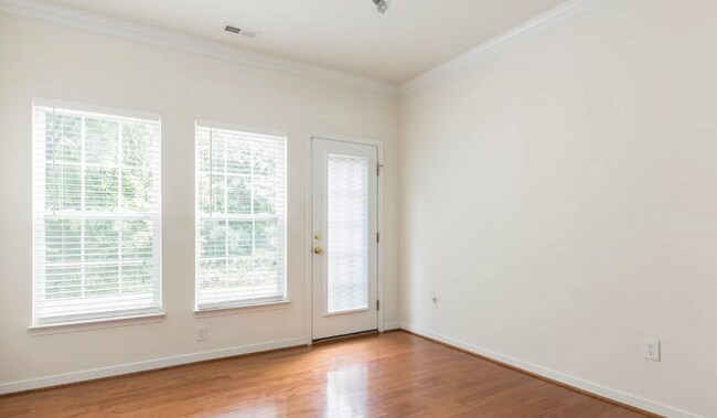 Foto del edificio - Gorgeous Townhome in Western Henrico!