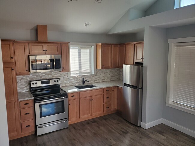 Building Photo - 21187 SE Kayla Ct