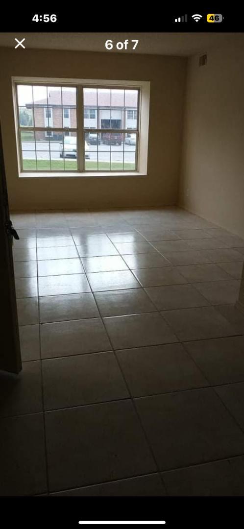 Foto del edificio - 121 Fairway Ave