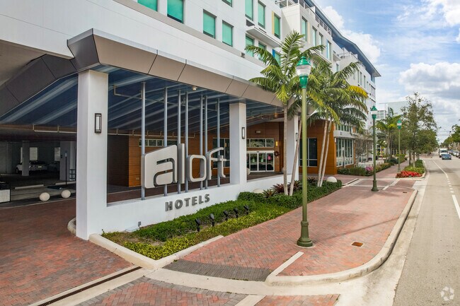 Foto del edificio - 202-272 SE 5th Ave