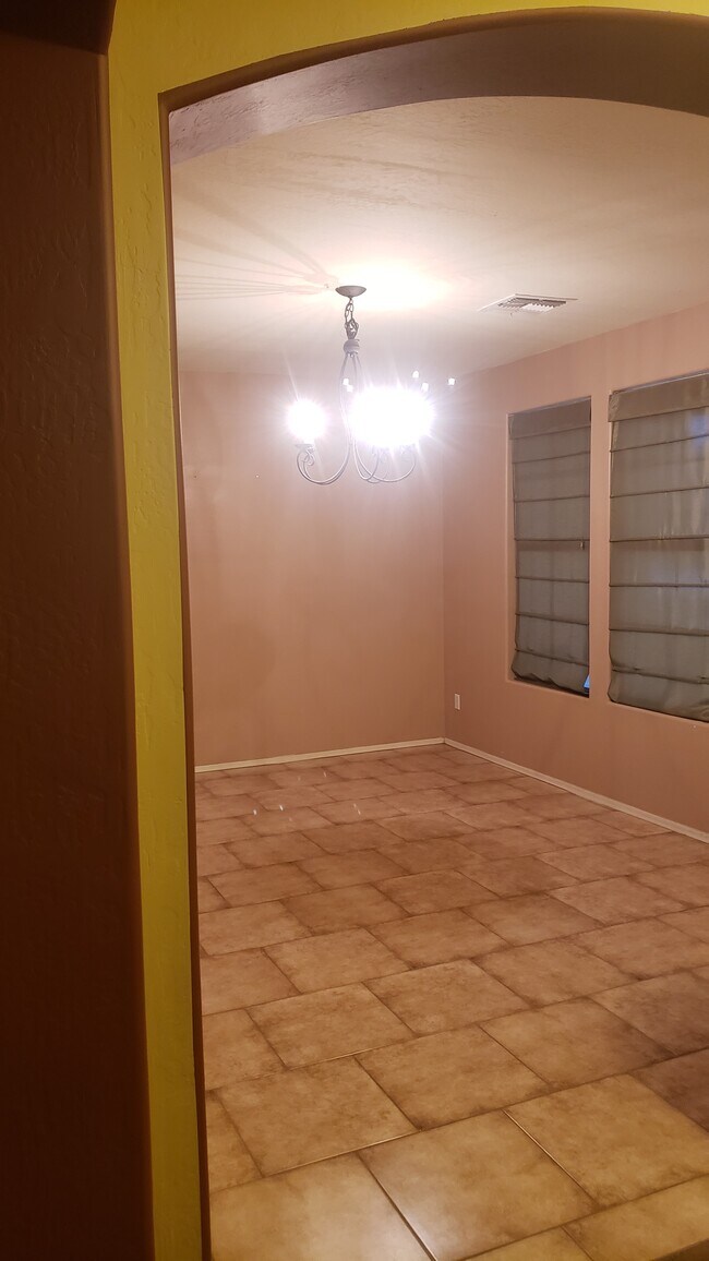 9013 W Forest Grove Ave, Tolleson, AZ 85353 House Rental in Tolleson