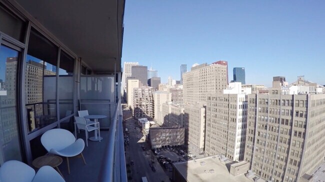 Foto del edificio - 722 S Clark St