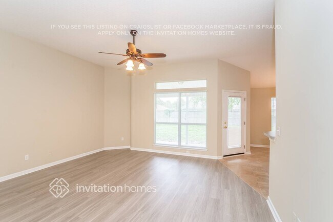 Building Photo - 5407 Vivera Ln