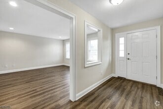 Building Photo - 785 Springfield Ave