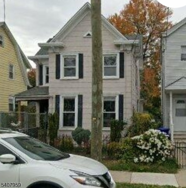 Building Photo - 13-15 Grove St