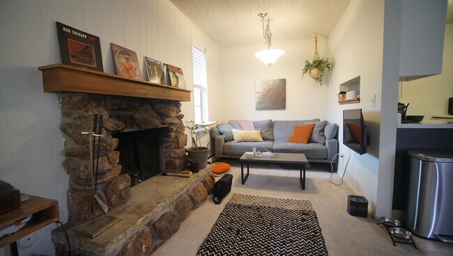 Foto del edificio - 3035 Oneal Pkwy