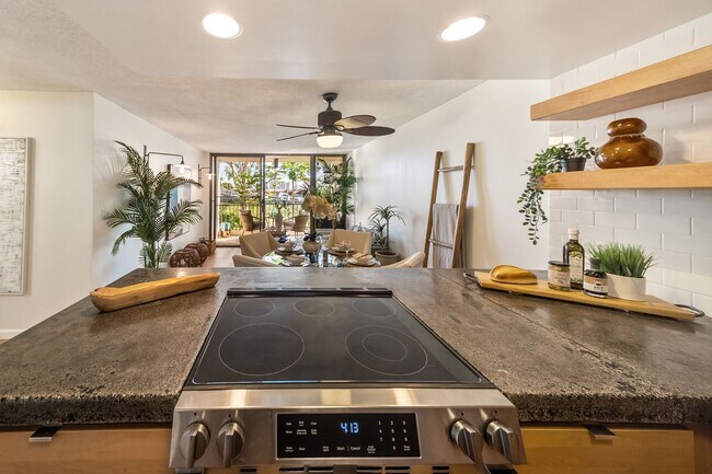 Foto del edificio - 3138 Waialae Ave