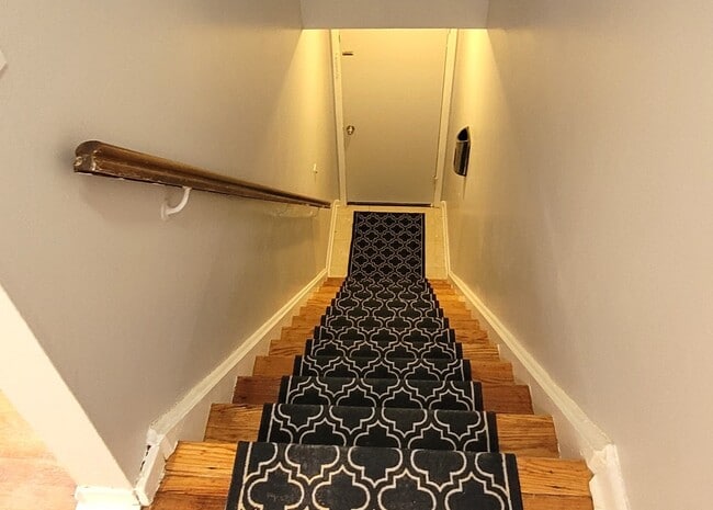 Building Photo - 7011 Grand Ave