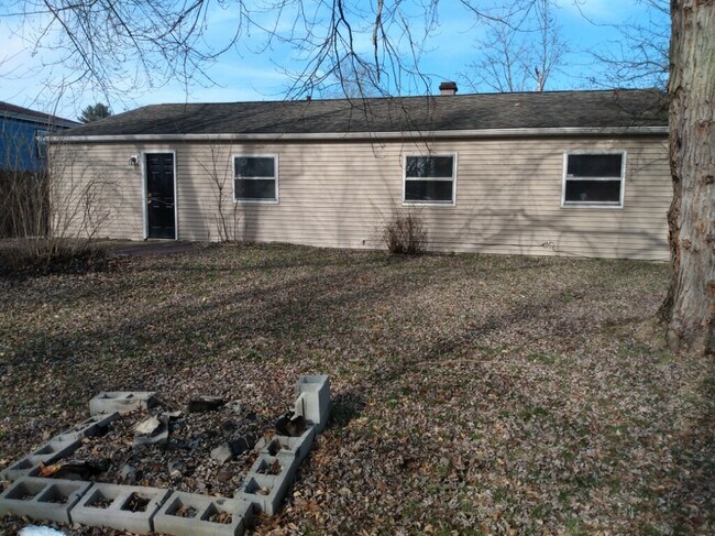 Building Photo - 3329 Tod Ave NW