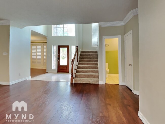 Foto del edificio - 1306 Silverleaf Dr