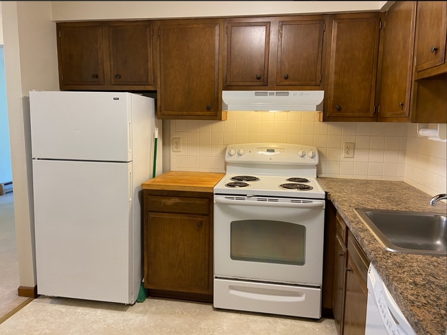 Foto del edificio - 425 St Lawrence Ave