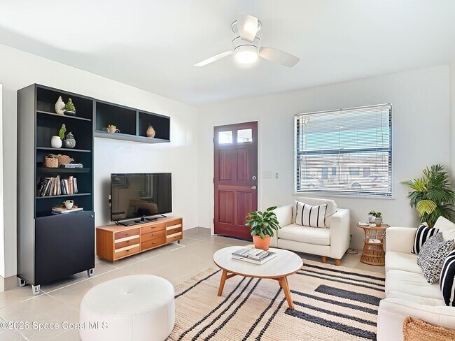 Foto del edificio - 710 Flamingo Dr