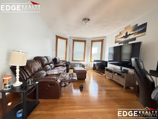 Foto del edificio - 494 Washington St