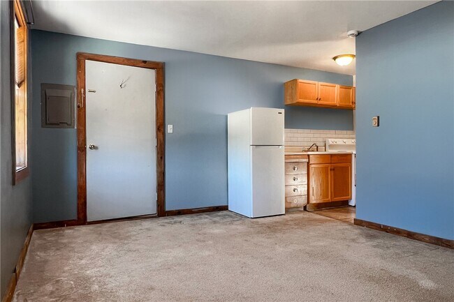 Foto del edificio - 51996 NY-10