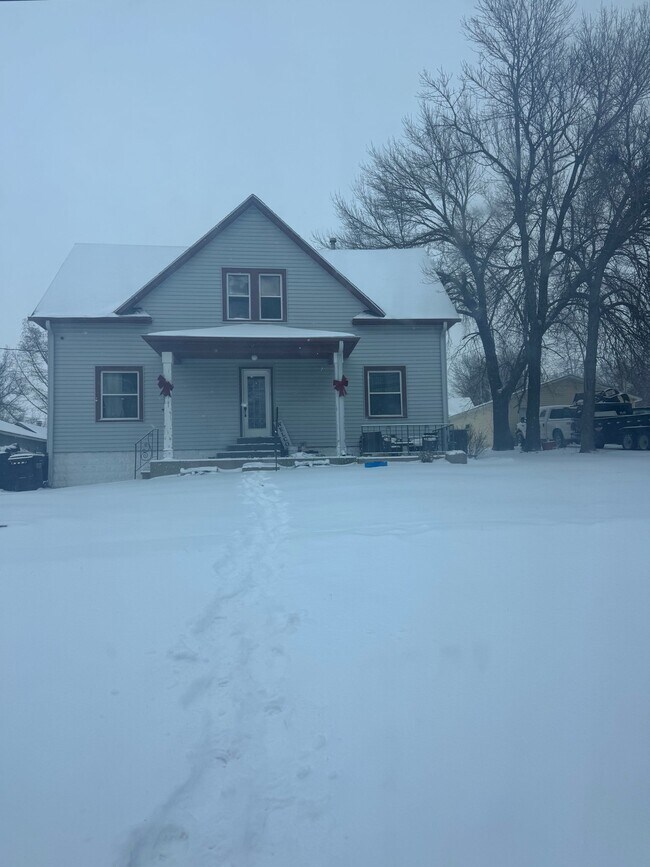 Foto del edificio - 213 W Second St