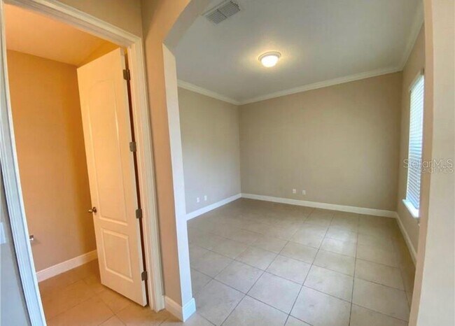 Foto del edificio - 8706 Tavistock Lakes Blvd