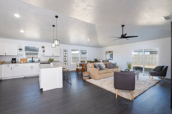 Foto del edificio - 16668 NW 191st Way