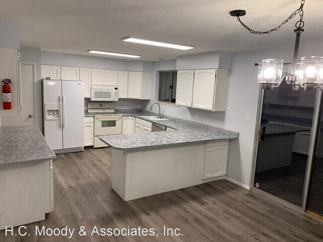 Building Photo - 5 br, 3 bath House - 8807 S. Alta Canyon Dr.