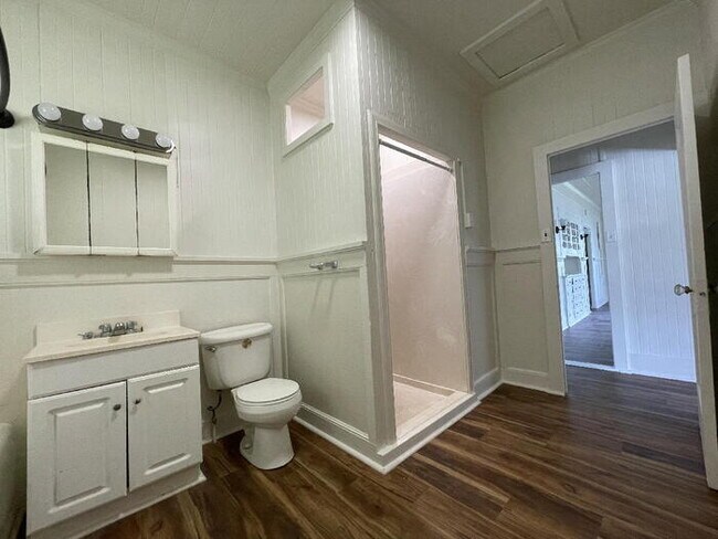 Foto del edificio - MOTT-SMITH DRIVE 3/1/tndm, washer/dryer ho...