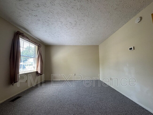 Foto del edificio - 902 Narrowleaf Dr