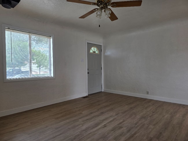 Building Photo - 251 Belford Ave