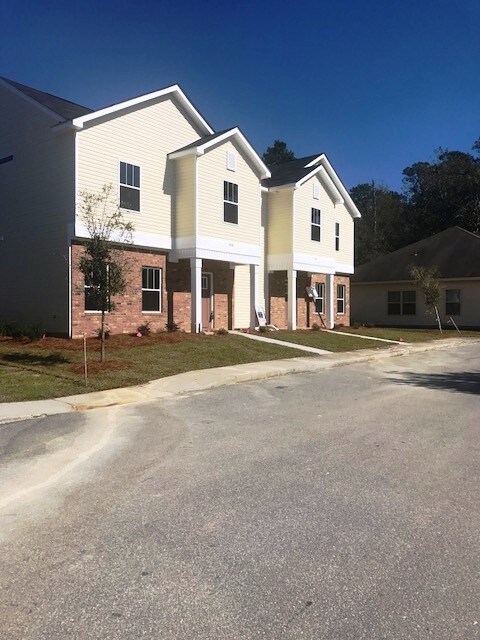 Building Photo - 314 Morgan Pines Dr