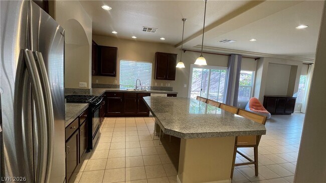 Foto del edificio - 6384 Stag Hollow Ct