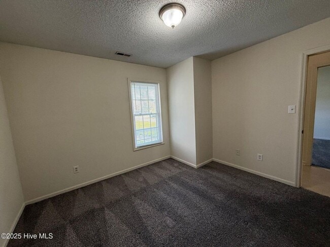 Foto del edificio - Nice 2 bedroom duplex