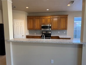 Building Photo - 7218 Broadelm Dr