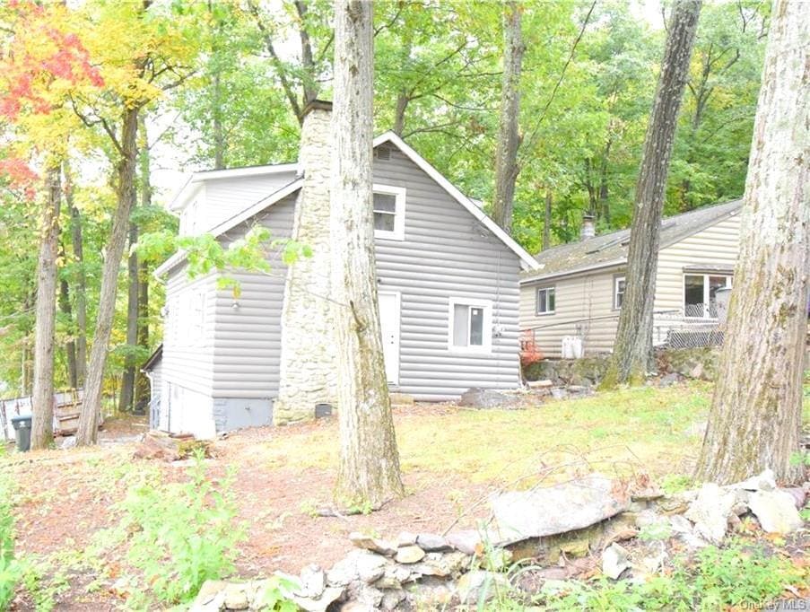 Primary Photo - 7 Wildwood Dr
