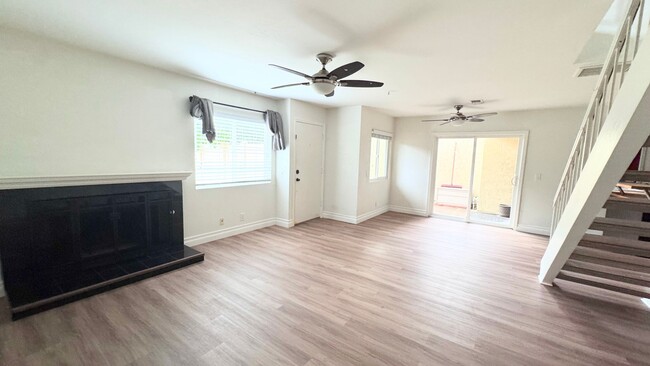 Foto del edificio - Fully Remodeled 3 bed/2.5 bath in Poway